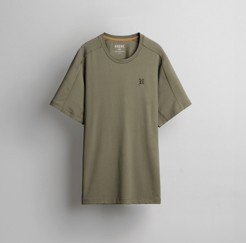Rhone Invictus Training Short Sleeve (P)